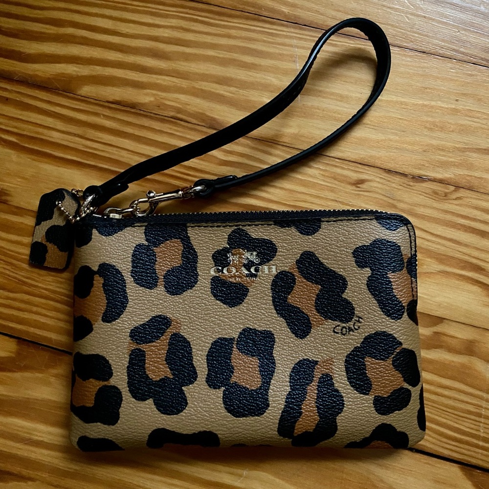 Coach zip wristlet